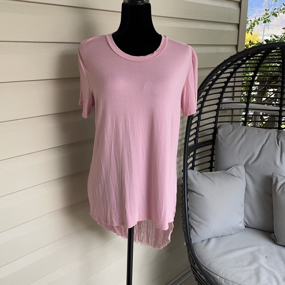 Daisy Fuentes t-shirts w/sheer back (M) - Picture 4 of 11